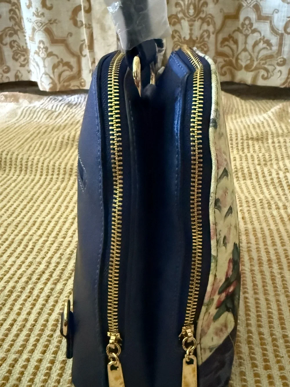 Signare Tapestry Convertible mini backpack and crossbody bag NWT